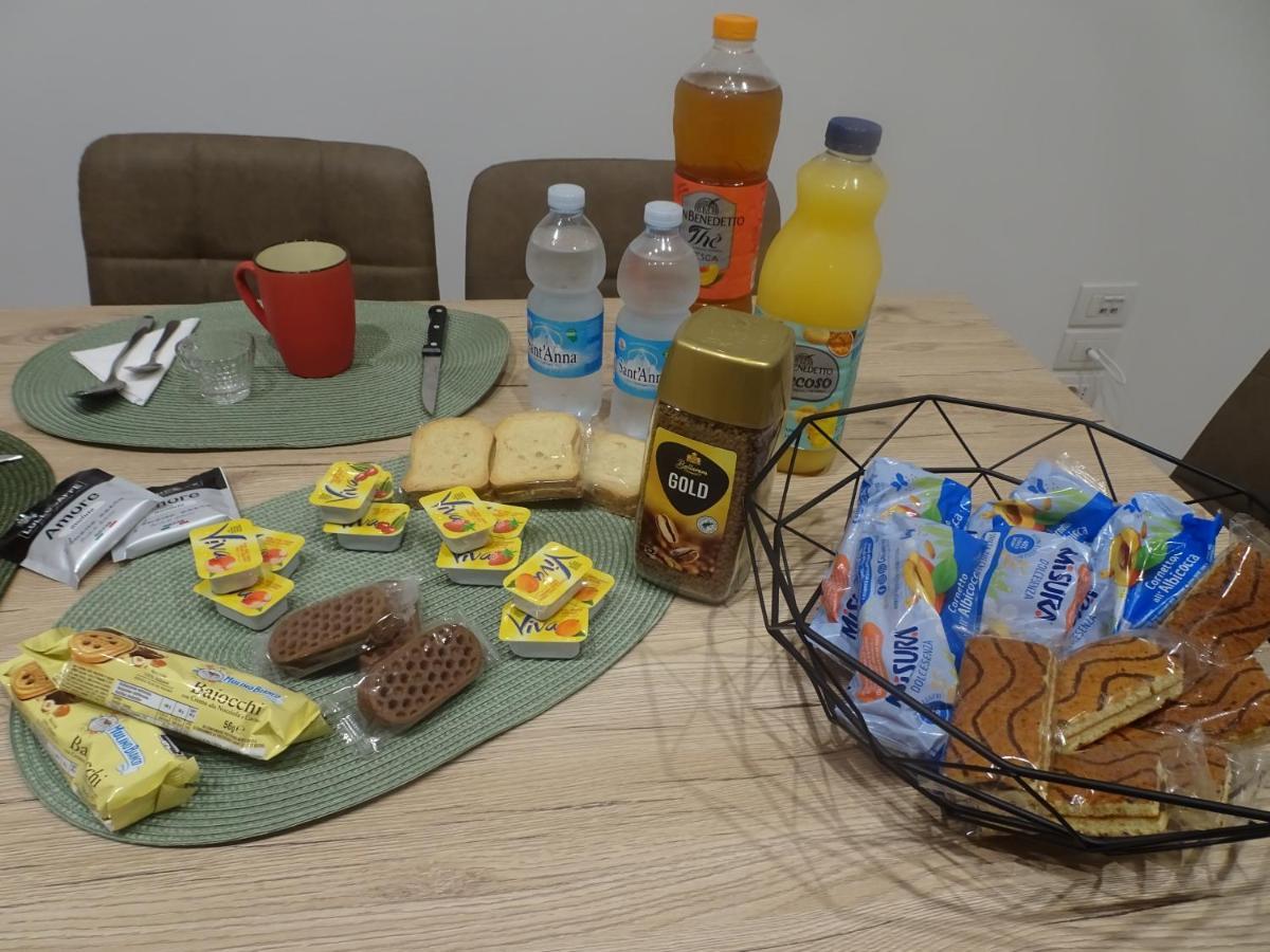 A Casa Di Pako Appartement Salerno Buitenkant foto